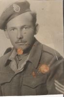 Όνομα αρχείου=Vlachos_Fandaros_1944.jpg
Μέγεθος αρχείου=831KB
Διαστάσεις=1303x1968
Ημερομηνία προσθήκης=%901 %26, %2006 Vlachos_Fandaros_1944.jpg