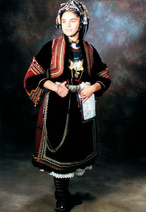 Αλăξίρįα (alăksίrįa), νυφιάτικη στολή
