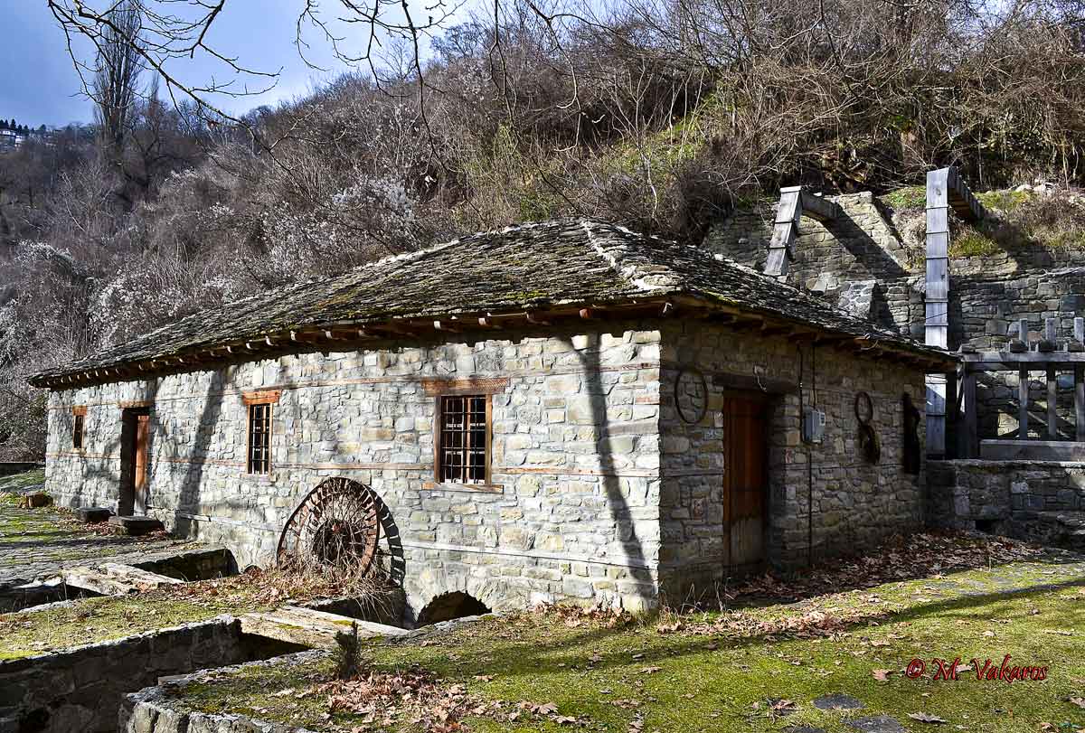  Ο παλιός νερόμυλος του Γκίνα στο Μέτσοβο 