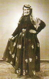 Γυναικεία φορεσιά Ασπροποτάμου Πίνδου (Αρχές 20ού αιώνα.