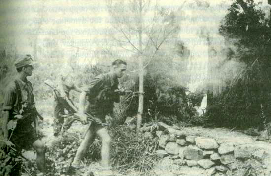 1943 Γερμανοί βάζουν φωτιά σε χωριό της Ηπείρου