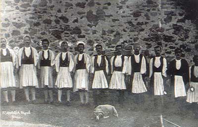 Ο μεγάλος Χορός στην περιοχή Γκόρτσου Ζάβα. Σμίξη 17 Αυγούστου 1904