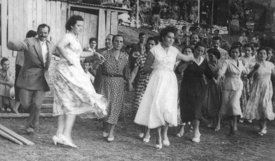 Κοινοτικός χορός, μικτός τριπλός - Κρανιά 1950